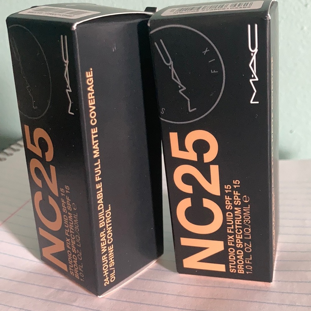 MAC Studio Fix Fluid SPF 15 Foundation